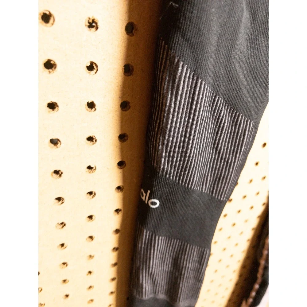 Alo Yoga High Waist Seamless‎ Striped Colorblock Leggings Mauve Black Size M